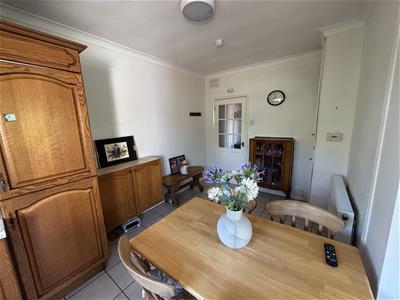 Picture 7